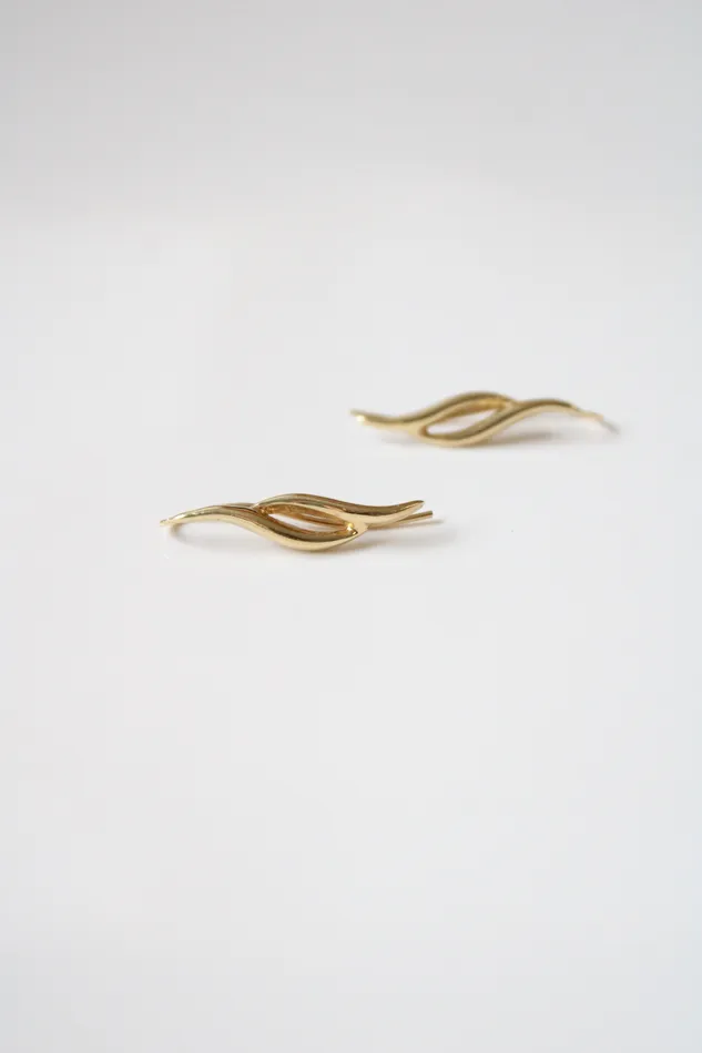 14K Yellow Gold Wave Ear Climber Earrings Jubilee Thrift Earrings