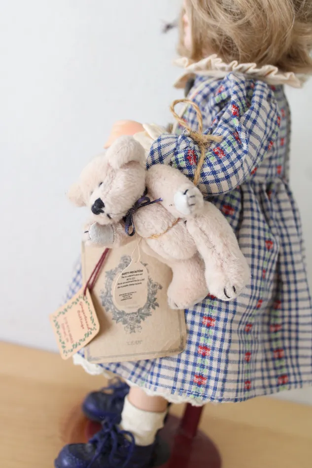 Boyds Bears Boyds Bears Yesterdays Child Collection Leah Windy Porcelain Doll Earrings