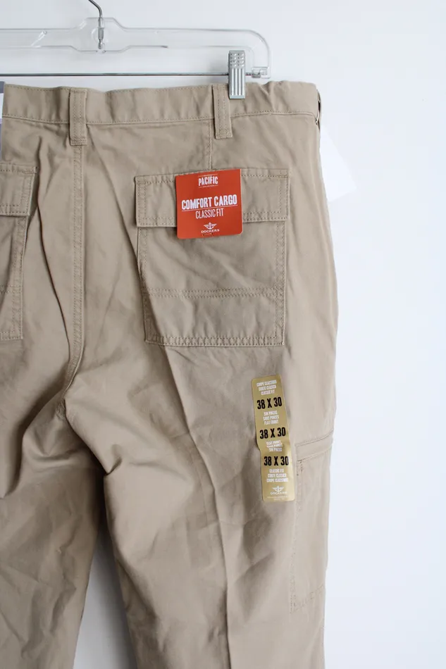 Dockers Earrings NEW Dockers Comfort Cargo Classic Fit Tan Pant 38X30