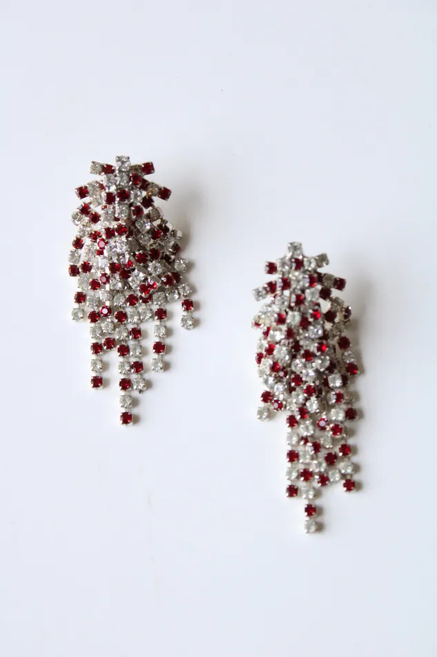 Earrings Afterthoughts Afterthoughts Vintage Red Clear Stone Stud Chandelier Earrings Earrings Afterthoughts Afterthoughts Vintage Red Clear Stone Stud Chandelier Earrings
