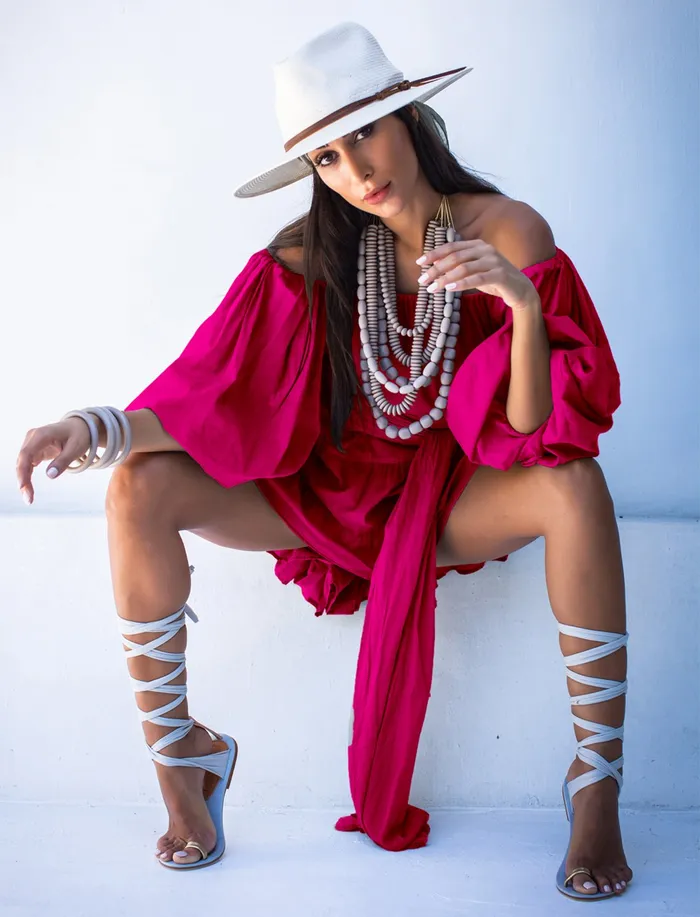 Earrings Erika Pea Eva Sandals