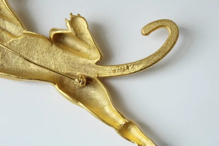 Earrings JJ JJ 1986 Big Cat Gold Pin