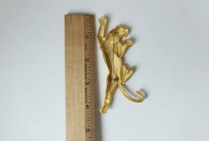 Earrings JJ JJ 1986 Big Cat Gold Pin
