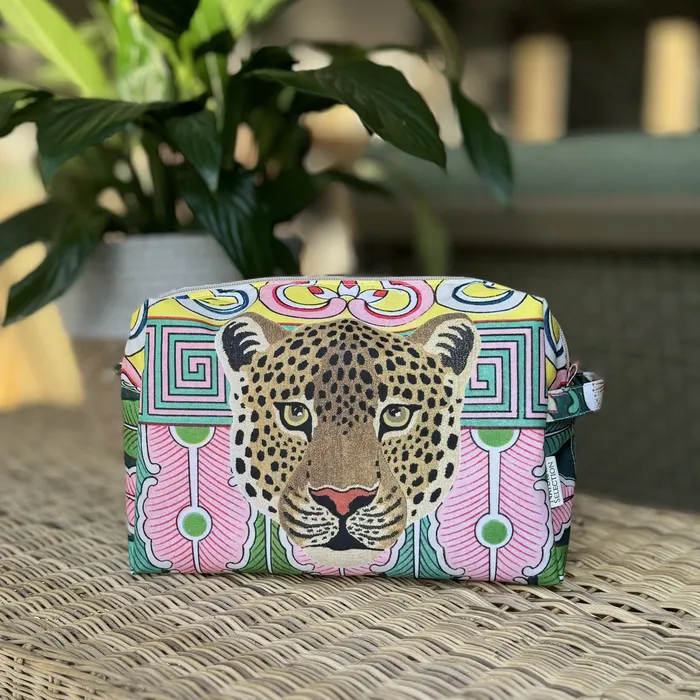 Earrings Leo Toiletry Bag NATURAL SELECTION