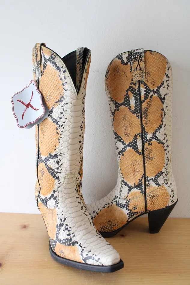 Earrings NEW Twisted X Boots Orange Snakeskin Heeled Cowgirl Boots Size 7 12 Twisted X Boots