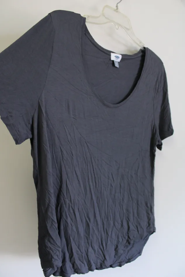 Earrings Old Navy Old Navy Dark Gray Rayon Tee XL