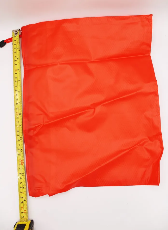 Jubilee Thrift Earrings Red ZipUp Bag
