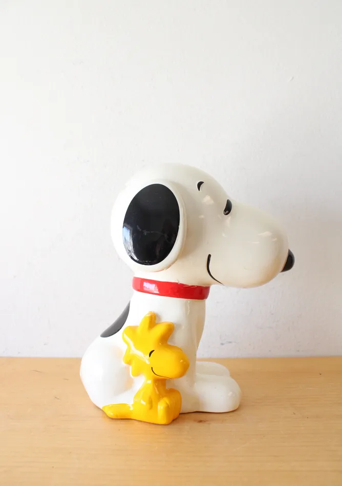 Jubilee Thrift Peanuts Snoopy Ceramic Coin Bank Earrings