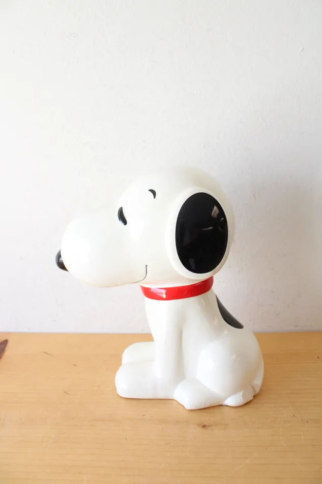 Jubilee Thrift Peanuts Snoopy Ceramic Coin Bank Earrings