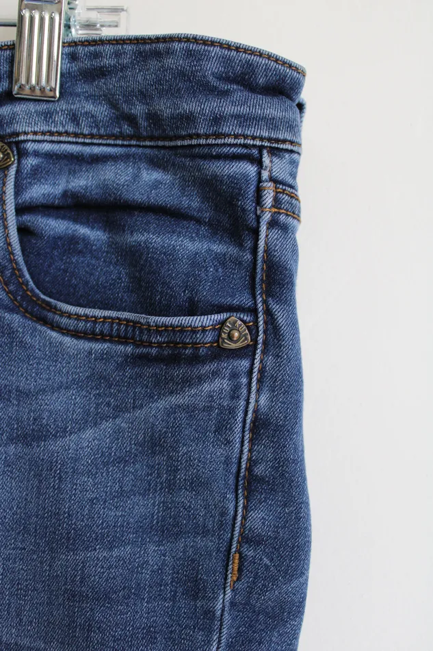KUT Distressed Skinny Jeans 10 KUT Earrings