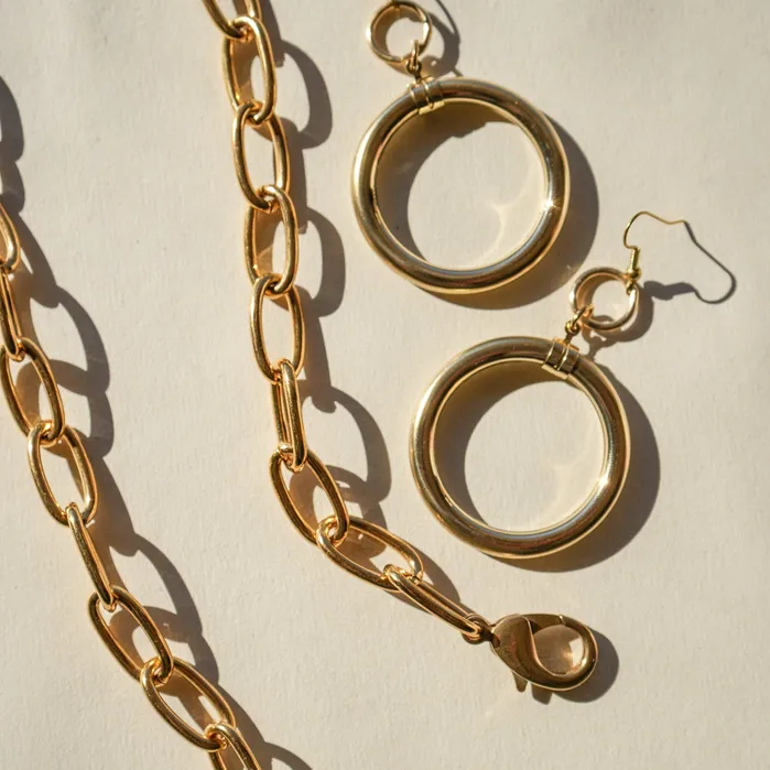 MIAMI Double Threat Twisted Silver Earrings