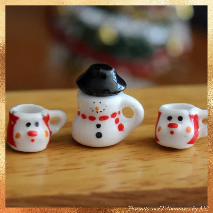 Miniatures by NC Earrings 112 Miniature Dollhouse Porcelain Mini Snowman Tea Pot and Cup Set Miniature Christmas Decoration Accessories