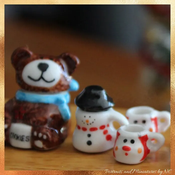 Miniatures by NC Earrings 112 Miniature Dollhouse Porcelain Mini Snowman Tea Pot and Cup Set Miniature Christmas Decoration Accessories