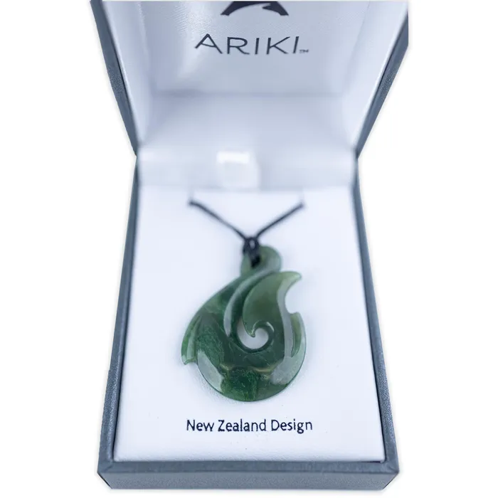 Necklaces ARIKINEWZEALAND Ariki Nephrite Jade Hei Matau Fish Hook Pendant