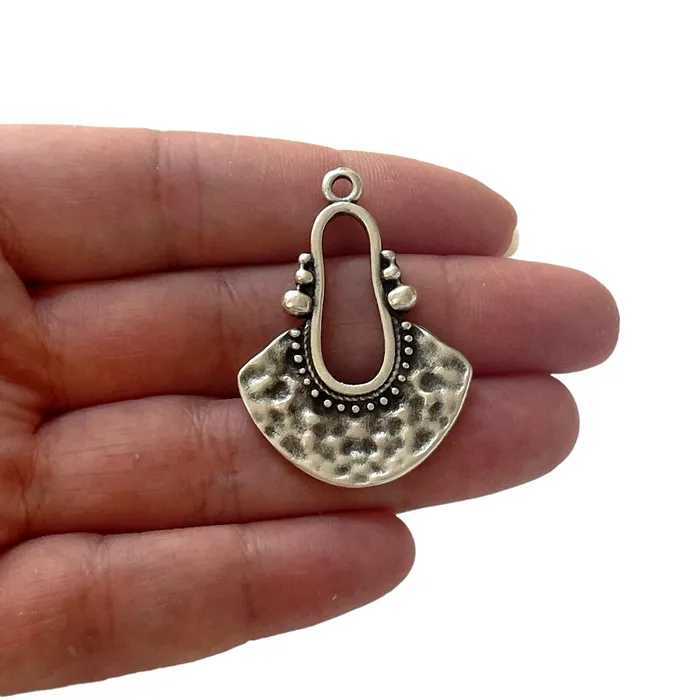 Necklaces Peppy Beads Antique Silver Plated Authentic Pendant