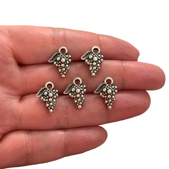 Necklaces Peppy Beads Antique Silver Plated Bunch of Grapes Charms Silver Wine Lover Charms 5 pcs in a pack Necklaces Peppy Beads Antique Silver Plated Bunch of Grapes Charms Silver Wine Lover Charms 5 pcs in a pack