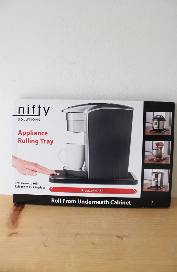 NEW Nifty Solutions Appliance Roller Tray Nifty Solutions Earrings