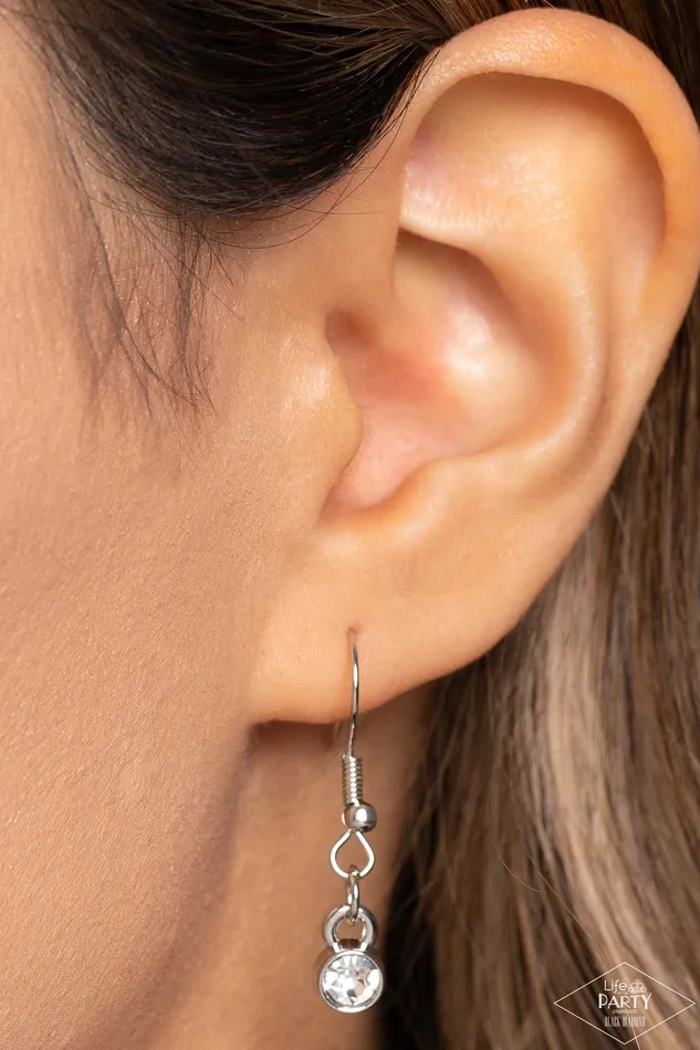 Paparazzi Accessories Earrings Flauntable Fanfare Multi