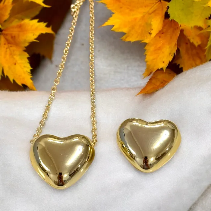 Peppy Beads Necklaces 24Kt Gold Plated 22mm Puffy Heart Charms Gold Heart Charms with 2mm Horizontal Hole 2 pcs in a pack Peppy Beads Necklaces 24Kt Gold Plated 22mm Puffy Heart Charms Gold Heart Charms with 2mm Horizontal Hole 2 pcs in a pack