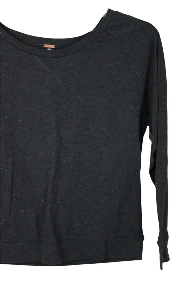 Poof Earrings Poof Charcoal Gray Top M