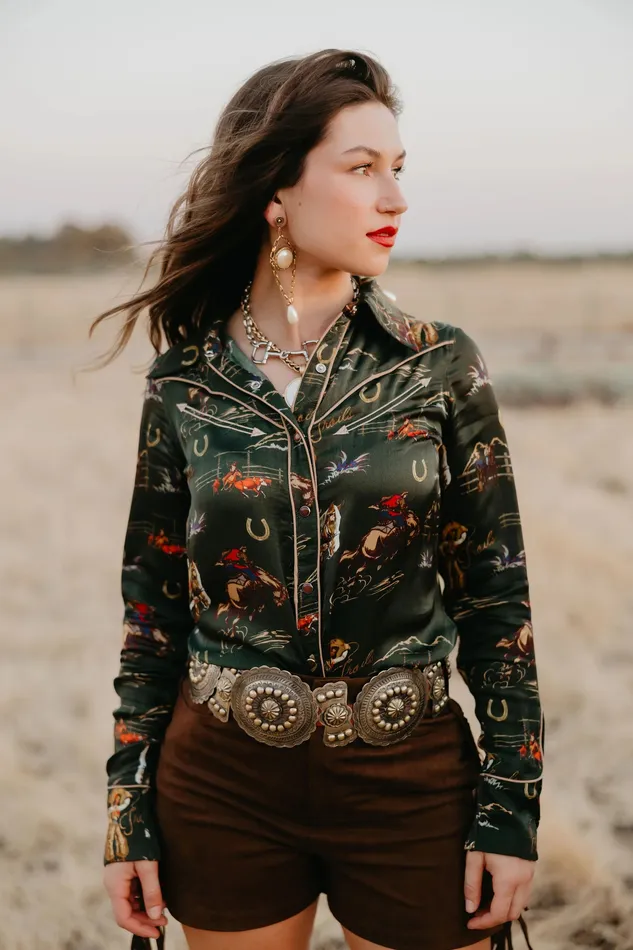 RODEO QUINCY Earrings HAPPY TRAILS BUTTON UP
