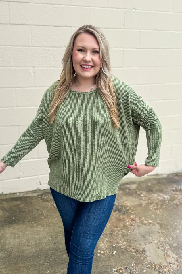 Steady Heart Ribbed Top Green BE Stage Necklaces