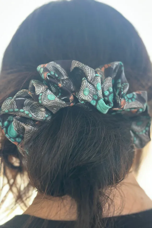 STERLING KREEK BUCKLE UP SCRUNCHIE Earrings